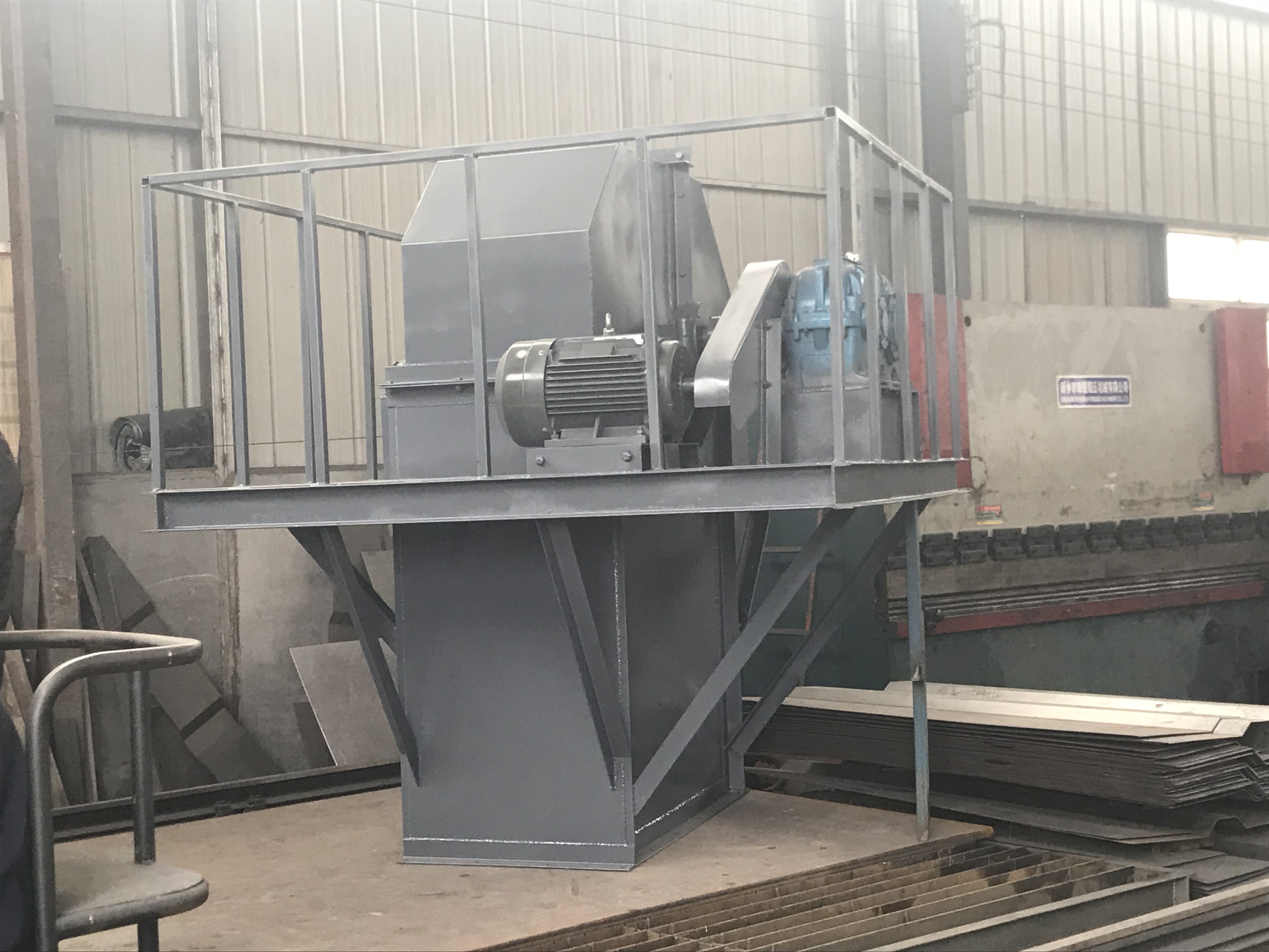 斗式提升機為何會產生噪音?(斗式提升機為何不能用)