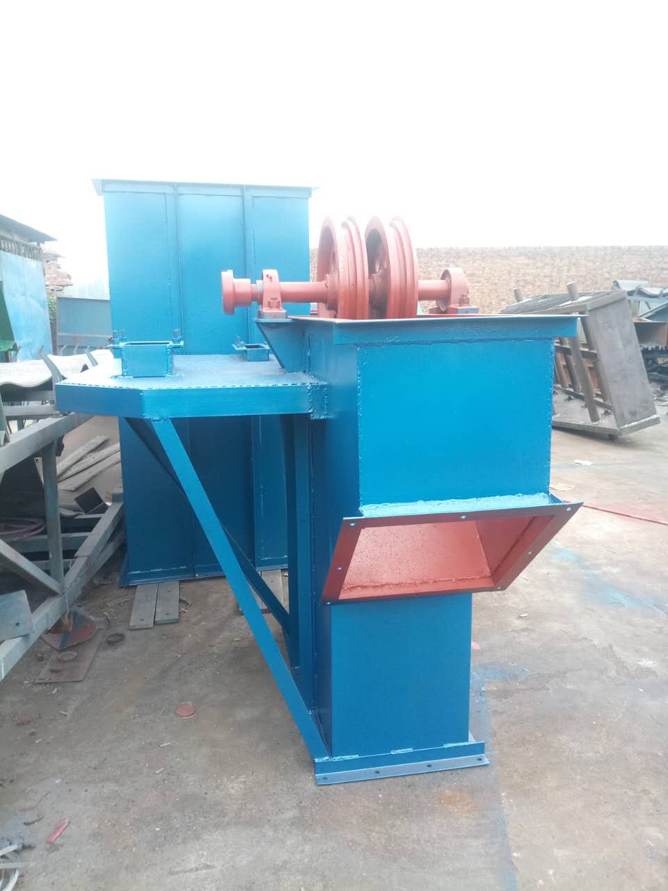 斗式提升機(jī)防漏結(jié)構(gòu)改造后的優(yōu)勢(shì)有哪些？